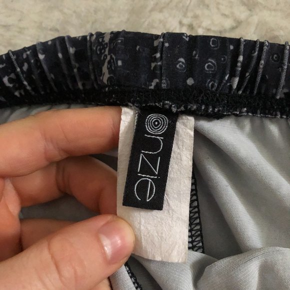 Onzie high rise jogger size small/medium - Picture 5 of 8